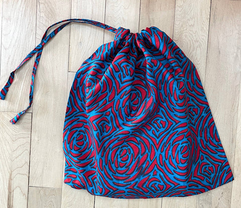 Multi-color Pouch Pack Small