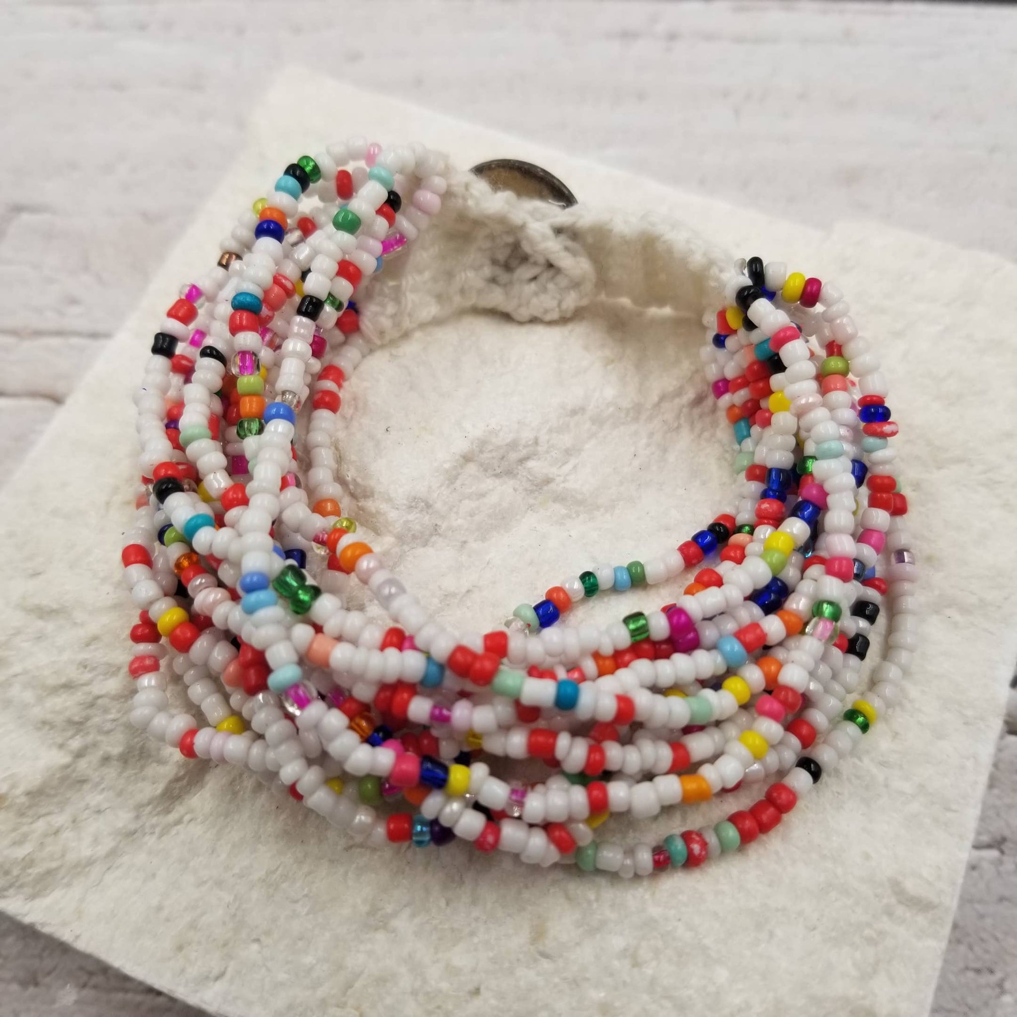 Seed Bead Solid Bracelet: Rainbow red